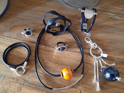 Les Créations De Zil'vi - Création De Bijoux, Bijouterie Fantaisie à Villefontaine