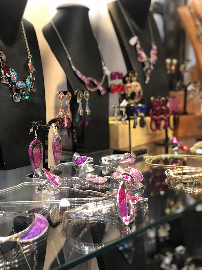 Aula Bijoux, Bijouterie Fantaisie à Mâcon