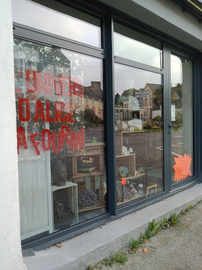 L'Univers D'Alice La Fourmi, Bijoutier à Scaër