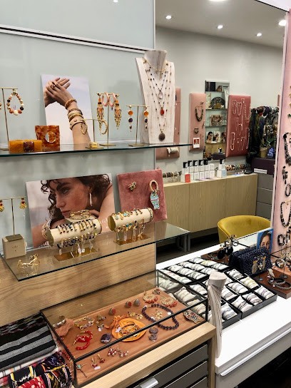 Boutique Astrée, Bijouterie Fantaisie à Neuville-sur-Saône