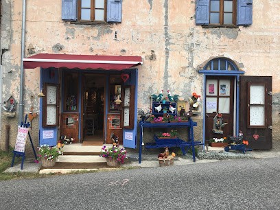 Serpentine, Bijouterie Fantaisie à Saint-Véran