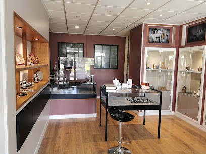 D'Opales, Bijoutier à Viuz-en-Sallaz