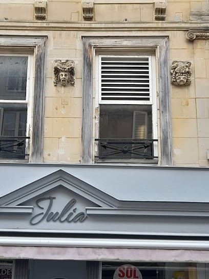 Julia, Bijouterie Fantaisie à Bayeux