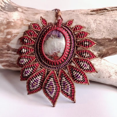 Mara-macramé, Bijoutier à Voray-sur-l'Ognon