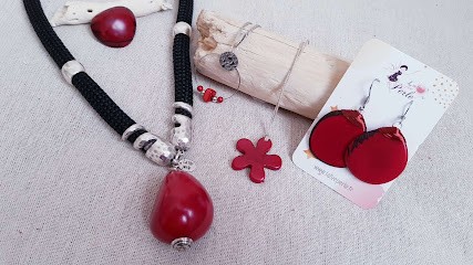 LA FEE PERLE - Bijoux Ivoire Végétal Tagua Et Perles D'eau Douce, Bijouterie Fantaisie à Patay