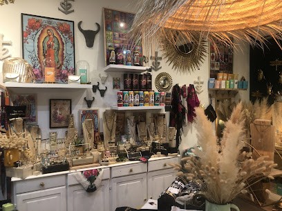 Les Filles D’Aigues-Mortes, Bijouterie Fantaisie à Aigues-Mortes